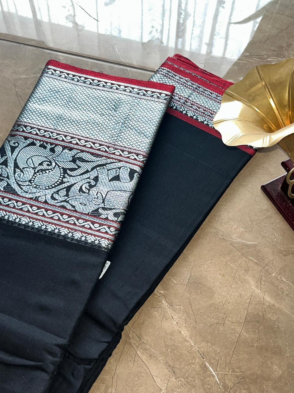 Minnaram Kanchi Cotton Saree