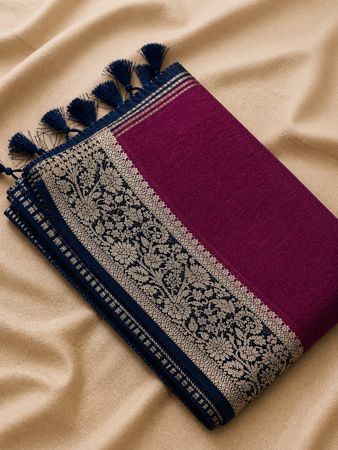 Thechi Semi Linen Jute Saree