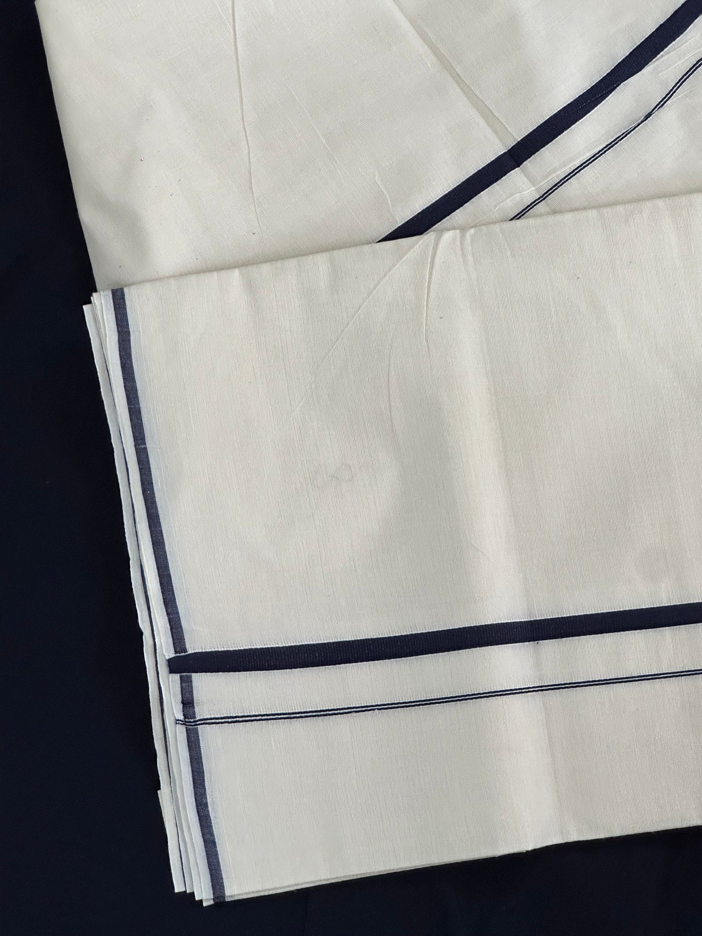 Puliyilakkara Single Border Cotton Saree