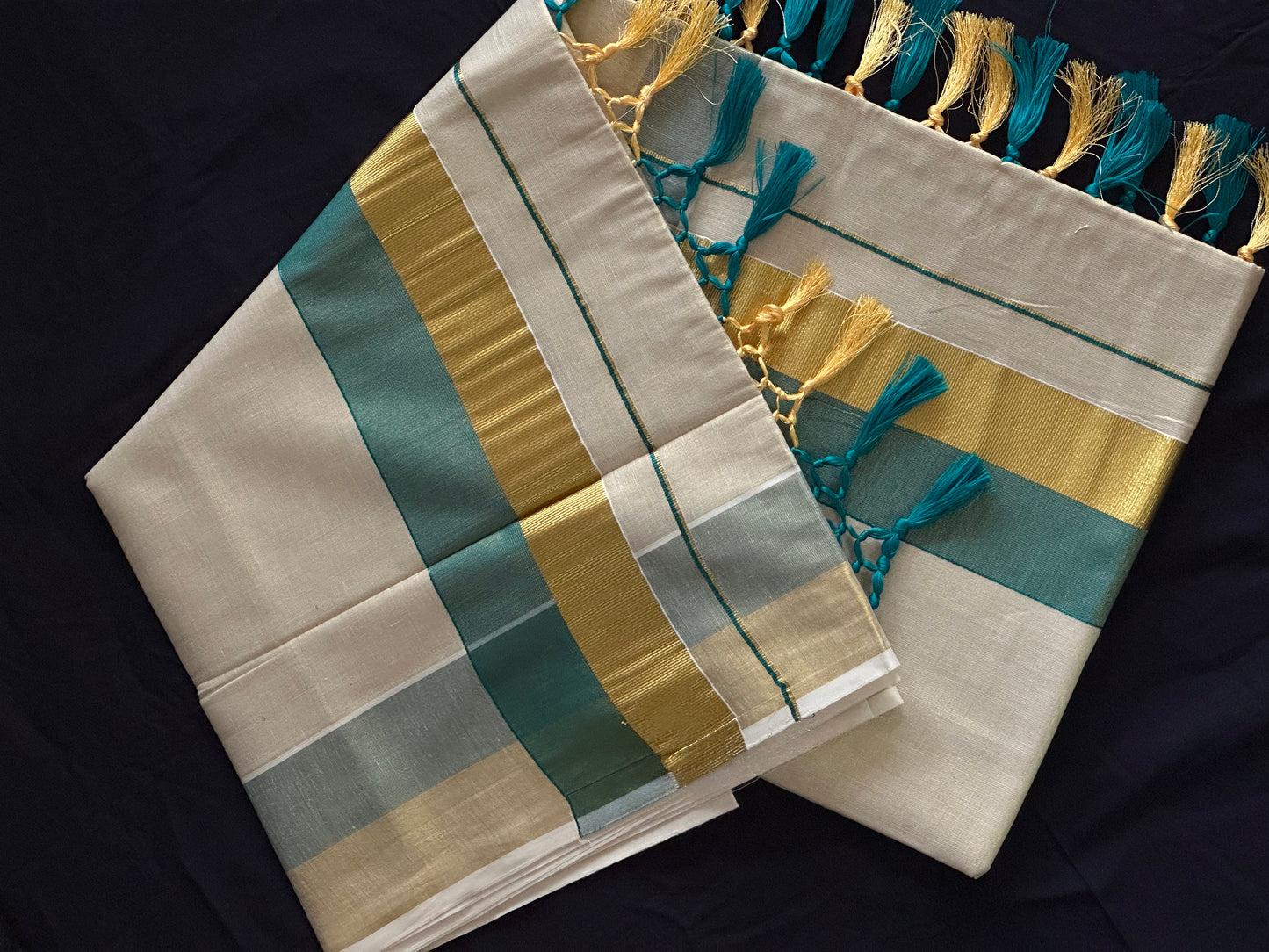 Chembakam_Kerala Tissue Saree