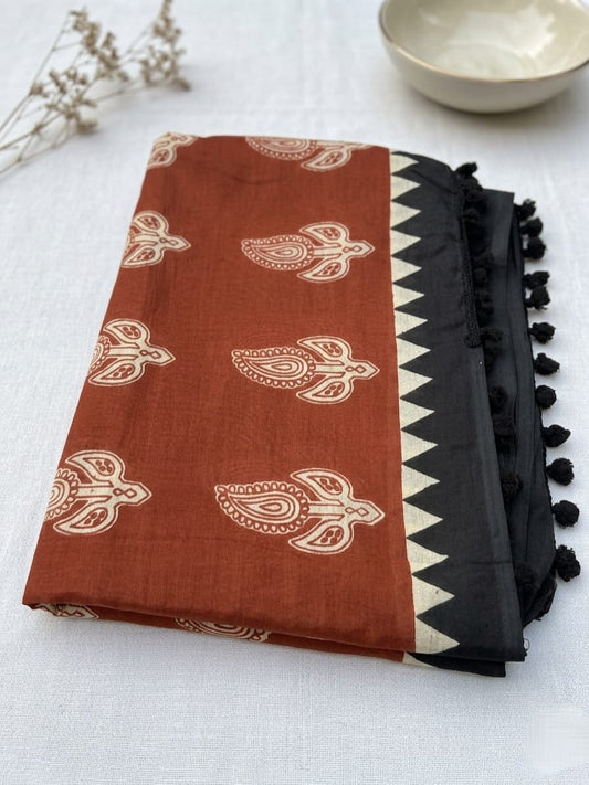 ITHAL Mul Mul cotton Saree